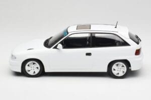Opel Astra F GSi Blanc Casablanca Norev 1:18 183673 Diecast — photo 3 of 6