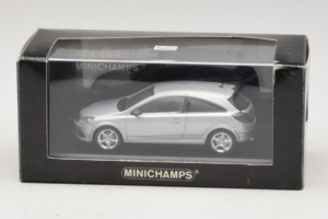 Opel Astra H GTC Silver Minichamps 1:43 ASTRA003 Diecast — photo 4 of 4