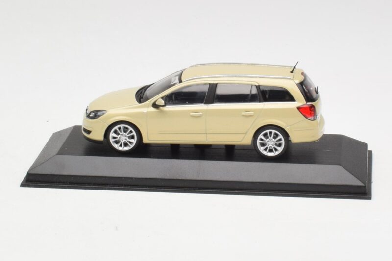 Opel Astra H Estate Yellow Minichamps 1:43 1799098 Diecast