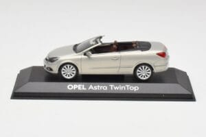 Opel Astra H Twin Top Silver Minichamps 1:43 403045633 Diecast