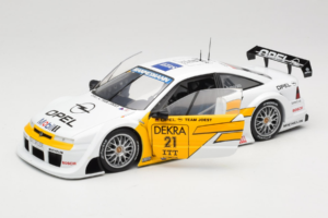 Opel Calibra V6 #21 N. Amorim DTM 1995 UT Models 1:18 180954221 Diecast — photo 2 of 8