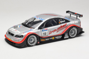 Opel Astra V8 Coupe #12 C. Menzel DTM 2000 Action 1:18 AC8004812 Diecast