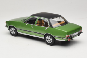 Opel Commodore B Green MCG 1:18 MCG18565 Diecast — photo 5 of 6
