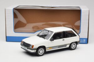 Opel Corsa A Sprint White MCG 1:18 MCG18432 Diecast — photo 6 of 6