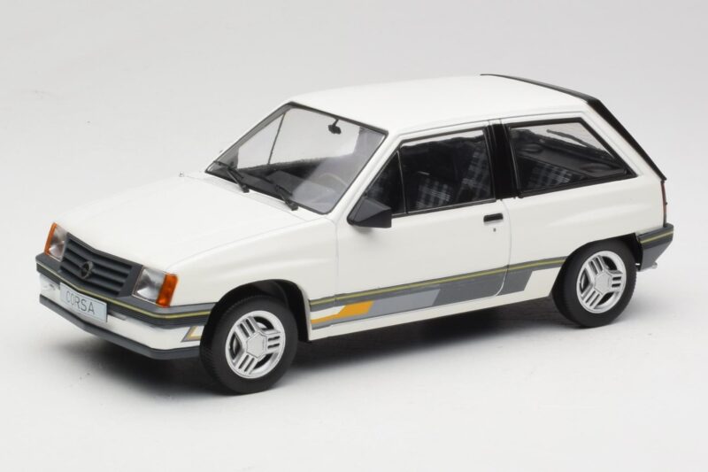 Opel Corsa A Sprint White MCG 1:18 MCG18432 Diecast