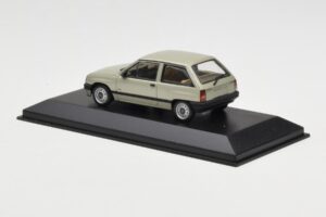 Opel Corsa A Swing Green Minichamps 1:43 400045002 Diecast — photo 3 of 4
