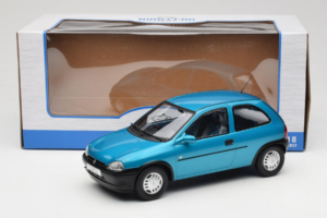 Opel Corsa B Blue Metallic MCG 1:18 MCG18514 Diecast — photo 6 of 6