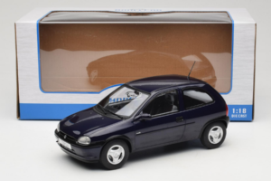 Opel Corsa B Dark Blue Metallic MCG 1:18 MCG18905 Diecast — photo 6 of 6