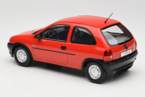 Opel Corsa B Red MCG 1:18 MCG18513 Diecast — photo 5 of 6