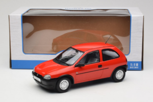 Opel Corsa B Red MCG 1:18 MCG18513 Diecast — photo 6 of 6