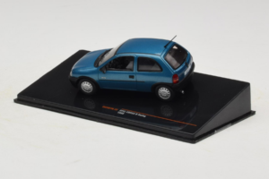 Opel Corsa B Swing Blue IXO 1:43 CLC581N Diecast — photo 3 of 4