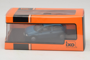Opel Corsa B Swing Blue IXO 1:43 CLC581N Diecast — photo 4 of 4