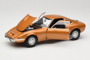 Opel GT Gold Minichamps 1:18 180049025 Diecast — photo 2 of 8