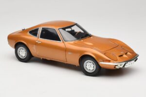 Opel GT Gold Minichamps 1:18 180049025 Diecast — photo 6 of 8