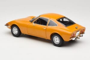 Opel GT Ochre Minichamps 1:18 180049031 Diecast — photo 7 of 8