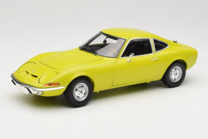 Opel GT Yellow Minichamps 1:18 180049032 Diecast