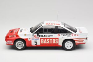 Opel Manta 400 #5 G. Colsoul Rally Ypres 1985 IXO 1:18 18RMC134 Diecast — photo 3 of 6