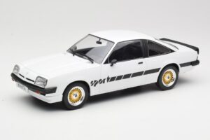 Opel Manta B Sport White MCG 1:18 MCG18237 Diecast