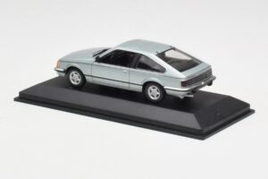 Opel Monza A Silver Minichamps 1:43 400045122 Diecast — photo 3 of 4