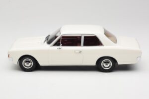 Opel Rekord C White Minichamps 1:18 107047001 Diecast — photo 3 of 6
