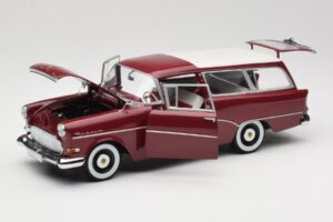 Opel Rekord P1 Caravan Red Minichamps 1:18 180043211 Diecast — photo 2 of 8