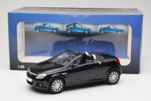 Opel Tigra TwinTop B Black Norev 1:18 183600 Diecast — photo 8 of 8