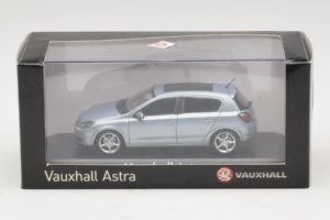 Opel Astra H Blue Metallic Minichamps 1:43 ASTRA004 Diecast — photo 4 of 4