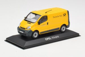 Opel Vivaro A Deutsche Post Minichamps 1:43 430040562 Diecast — photo 2 of 4
