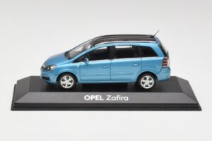 Opel Zafira A Star Blue Minichamps 1:43 B24910027Z Diecast