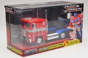 Optimus Prime Transformers Metals Diecast 1:24 99524 Diecast — photo 2 of 3