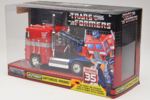 Optimus Prime Transformers Metals Diecast 1:24 99524 Diecast — photo 3 of 3