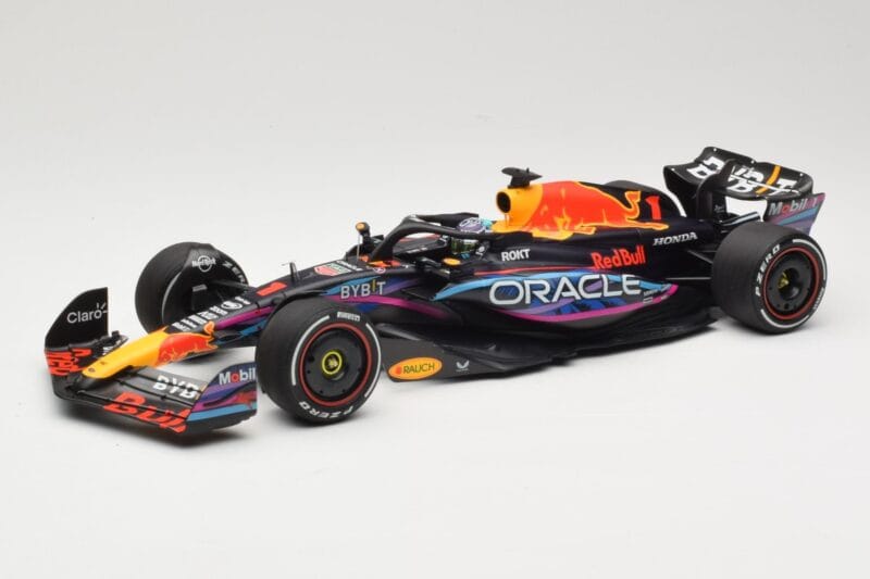 Oracle Red Bull Racing RB19 #1 M. Verstappen Winner Miami GP 2023 Minichamps 1:18 110230501 Diecast