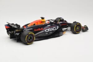 Red Bull Racing RB20 #1 M. Verstappen Winner China GP 2024 Minichamps 1:18 110240501 Diecast — photo 2 of 6