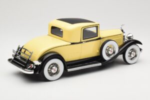 Packard 902 Standard Eight Coupe Yellow BoS Models 1:18 BOS276 Resin — photo 2 of 6