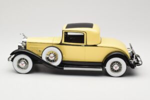 Packard 902 Standard Eight Coupe Yellow BoS Models 1:18 BOS276 Resin — photo 3 of 6