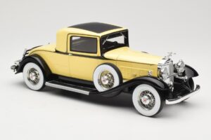 Packard 902 Standard Eight Coupe Yellow BoS Models 1:18 BOS276 Resin — photo 4 of 6