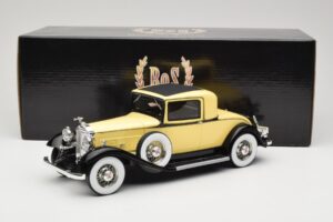 Packard 902 Standard Eight Coupe Yellow BoS Models 1:18 BOS276 Resin — photo 6 of 6