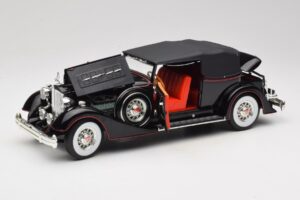 Packard Convertible Black Anson 1:18 30397 Diecast — photo 2 of 8