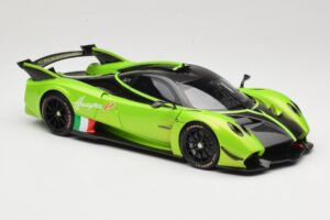 Pagani Huayra R Green LCD 1:18 LCD18012-GR Diecast — photo 6 of 8
