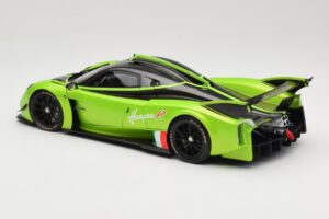 Pagani Huayra R Green LCD 1:18 LCD18012-GR Diecast — photo 7 of 8