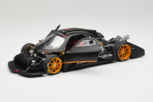 Pagani Zonda R Revolucion Carbon Fiber AUTOart 1:18 78261 Diecast — photo 2 of 8