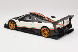 Pagani Zonda R Revolucion White AUTOart 1:18 78262 Diecast — photo 7 of 8