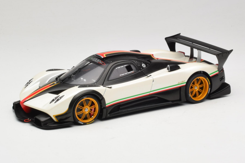 Pagani Zonda R Revolucion White AUTOart 1:18 78262 Diecast