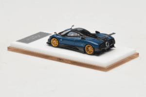 Pagani Zonda Tricolore Exposed Carbon Blue Henson & Heaven 1:64 PZTECB01 Diecast — photo 5 of 7