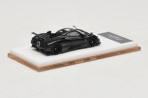 Pagani Zonda Tricolore Exposed Carbon Henson & Heaven 1:64 PZTEC01 Diecast — photo 3 of 7