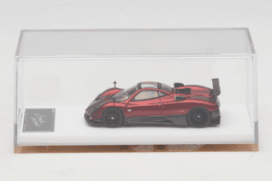 Pagani Zonda Tricolore Red Henson & Heaven 1:64 PZTR01 Diecast — photo 6 of 7