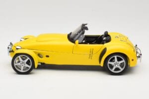 Panoz AIV Roadster Yellow AUTOart 1:18 78213 Diecast — photo 4 of 8