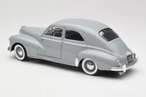 Peugeot 203 Gris Clair Solido 1:18 8145 Diecast — photo 7 of 8