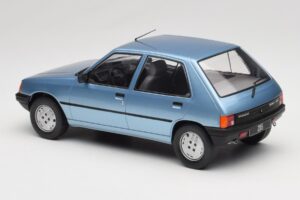 Peugeot 205 Blue MCG 1:18 MCG18491 Diecast — photo 5 of 6