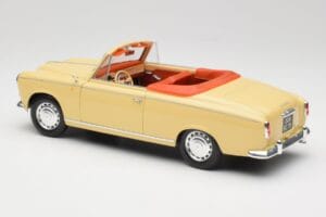 Peugeot 403 Cabriolet Sand Yellow Solido 1:18 8165 Diecast — photo 7 of 8